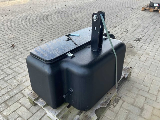 Frontgewicht, “900kg” - afbeelding 3 van  6