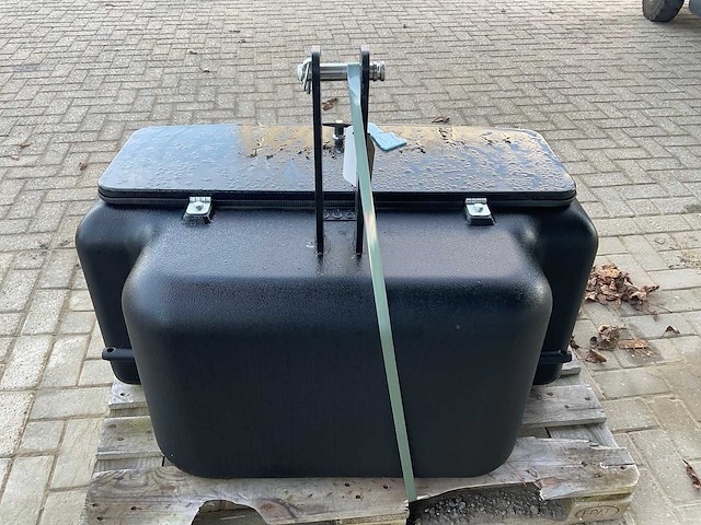 Frontgewicht, “900kg” - afbeelding 6 van  6