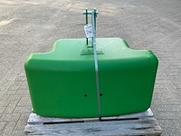 Frontgewicht, “900kg” - afbeelding 1 van  6