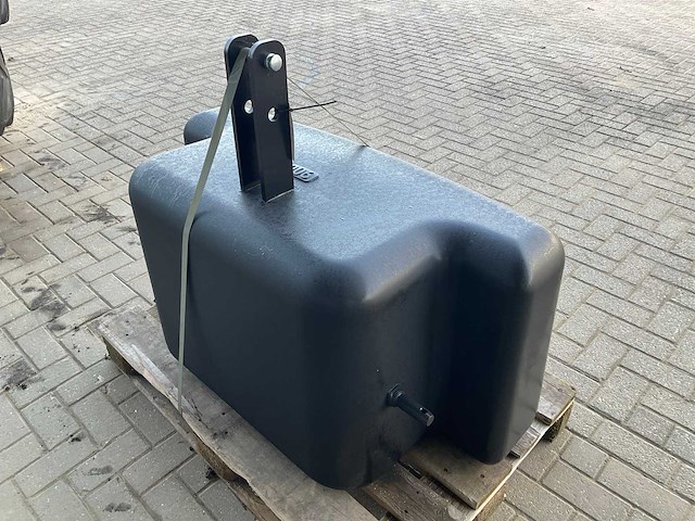 Frontgewicht, “900kg” - afbeelding 4 van  6