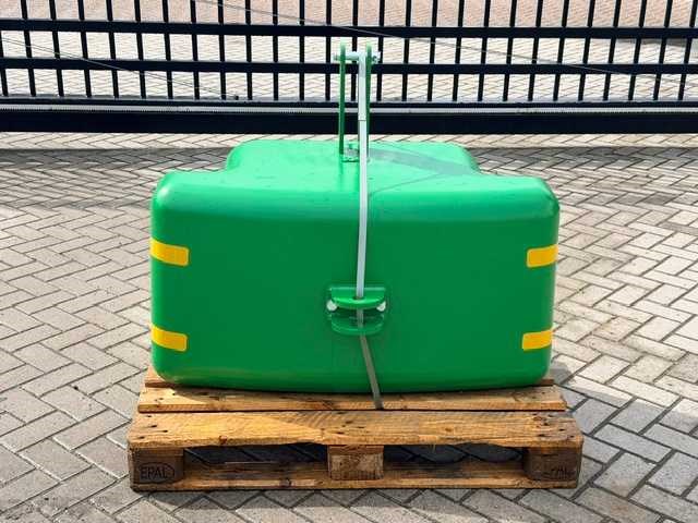 Frontgewicht, “900kg” - afbeelding 1 van  7