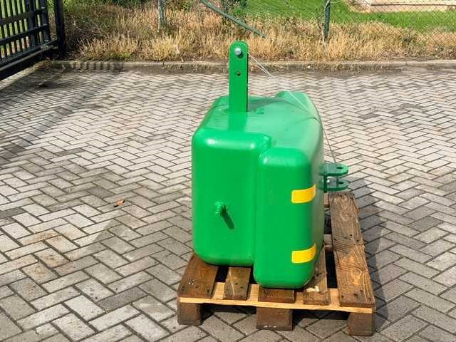 Frontgewicht, “900kg” - afbeelding 3 van  7