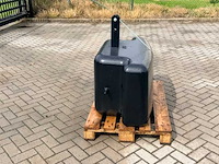 Frontgewicht, “900kg” - afbeelding 3 van  9