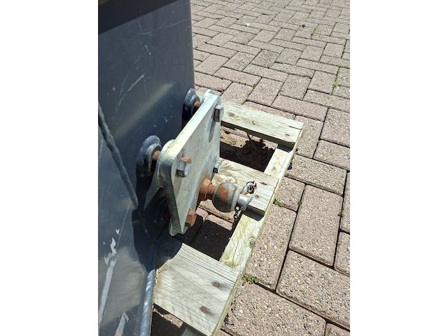 Frontgewicht met trekbek - afbeelding 6 van  8
