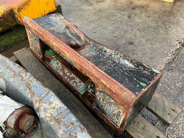 Frontgewicht ophanging - afbeelding 2 van  3