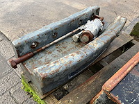 Frontgewicht ophanging - afbeelding 1 van  3