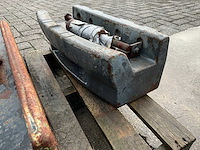 Frontgewicht ophanging - afbeelding 2 van  3