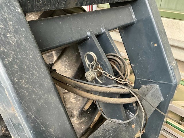 Frontpaker/neuswiel - afbeelding 6 van  9