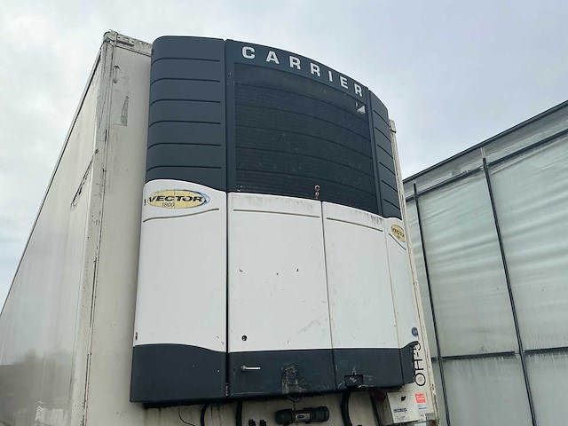 Fruehauf - 2003 - oncrs 32-220 a - oplegger - afbeelding 33 van  36