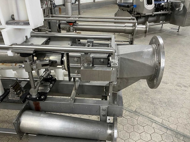 Fruit en groente watersnijmachine - afbeelding 3 van  6