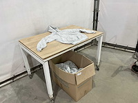 Fruit of the loom - partij truien - afbeelding 1 van  5