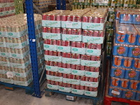 Fruitdrank arizona pommegranate. 135 trays a 12 stuks 33 cl. totaal 1620 blikken. tht 1-26. bod is inclusie... - afbeelding 1 van  3