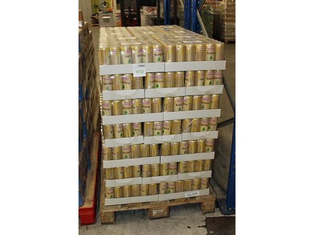 Fruitdrank maaza banana. 70 trays a 24 stuks 33 cl. totaal 1680 blikken. tht 10-27. bod is inclusief 267 eu... - afbeelding 2 van  3