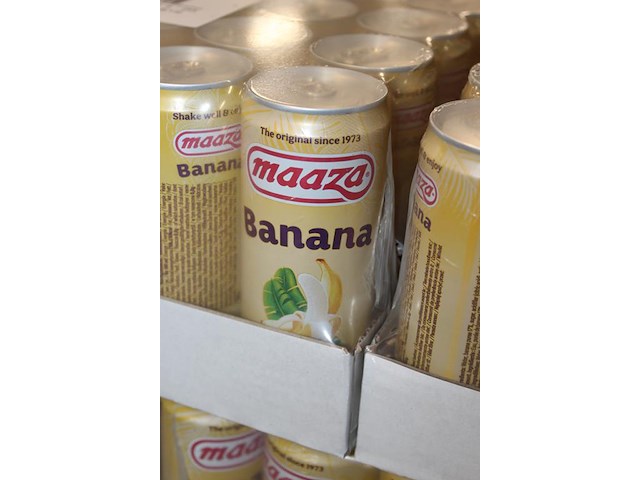 Fruitdrank maaza banana. 70 trays a 24 stuks 33 cl. totaal 1680 blikken. tht 10-27. bod is inclusief 267 eu... - afbeelding 3 van  3