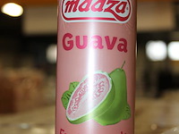 Fruitdrank maaza guava. 90 trays a 24 stuks 33 cl. totaal 2160 blikken. tht 2-27. bod is inclusief 324 eur... - afbeelding 3 van  3