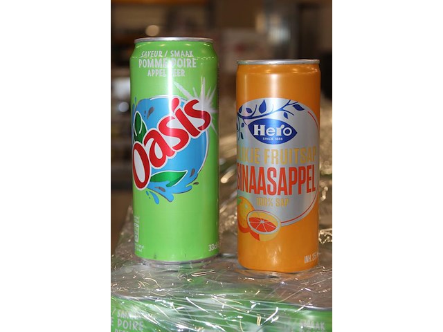 Fruitsappen op 2 pallets w.o. hero sinaasappelsap en oasis appel peer. totaal ruim 3000 blikken. bod is inc... - afbeelding 4 van  4