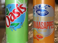 Fruitsappen op 2 pallets w.o. hero sinaasappelsap en oasis appel peer. totaal ruim 3000 blikken. bod is inc... - afbeelding 4 van  4