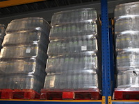 Fruitwater o2 life appel kiwi. 145 packs a 6 flessen. totaal 870 flessen. tht 12-26. bod is inclusief 130,5... - afbeelding 1 van  2