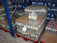 Fruitwater o2 life lemon grapefruit. 72 packs a 6 flessen. totaal 432 flessen. tht 12-26. bod is inclusief ... - afbeelding 1 van  2