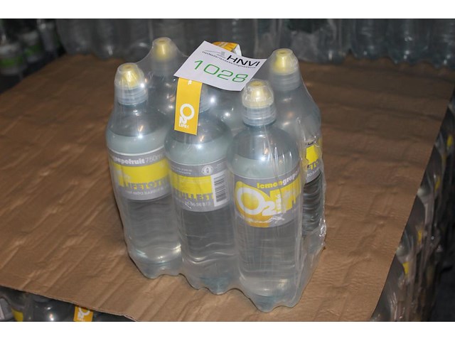 Fruitwater o2 life lemon grapefruit. 72 packs a 6 flessen. totaal 432 flessen. tht 12-26. bod is inclusief ... - afbeelding 2 van  2