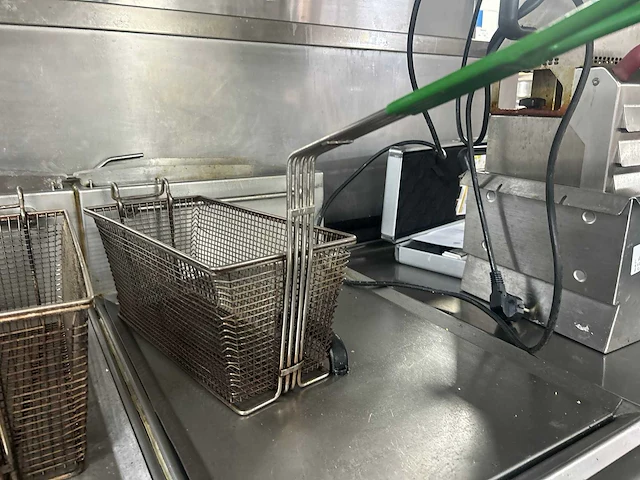 Fry logic - fls 300 - professionele rvs friteuse 22 liter met 1 frituurmand - afbeelding 5 van  6