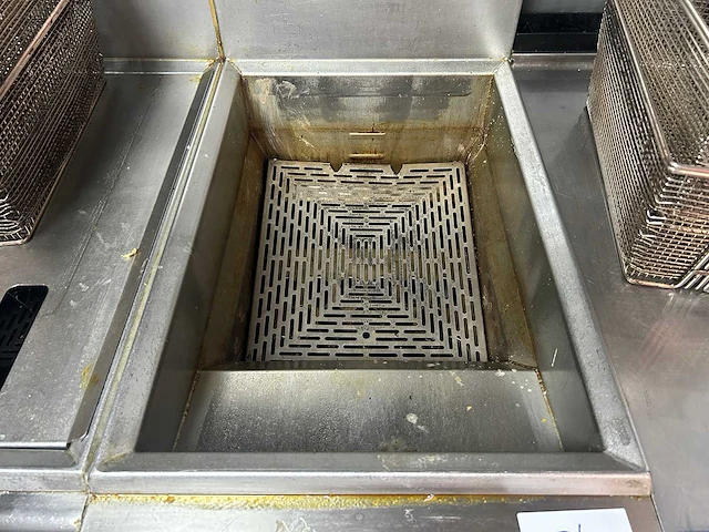 Fry logic - professionele rvs friteuse met 2 frituurmanden - afbeelding 7 van  7