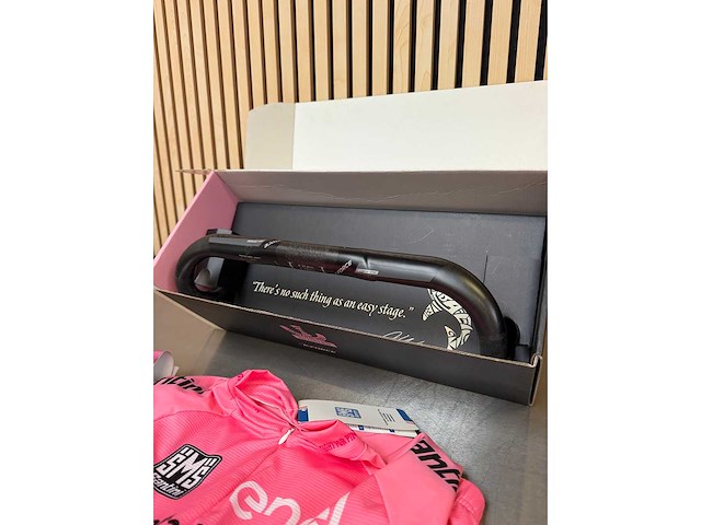 Fsa - k-force - special edition nibali - giro d'italia carbon stuurbocht - afbeelding 7 van  13