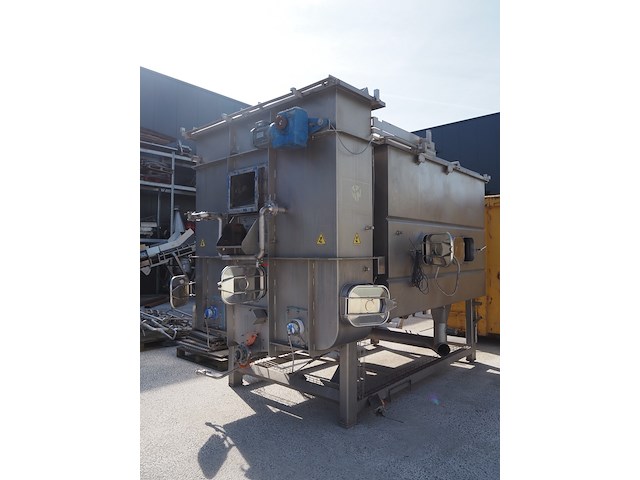 Ft non - afbeelding 4 van  11