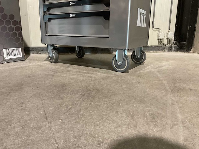 Ftools xxl 8/8 ft3007 gereedschapswagen - afbeelding 42 van  67