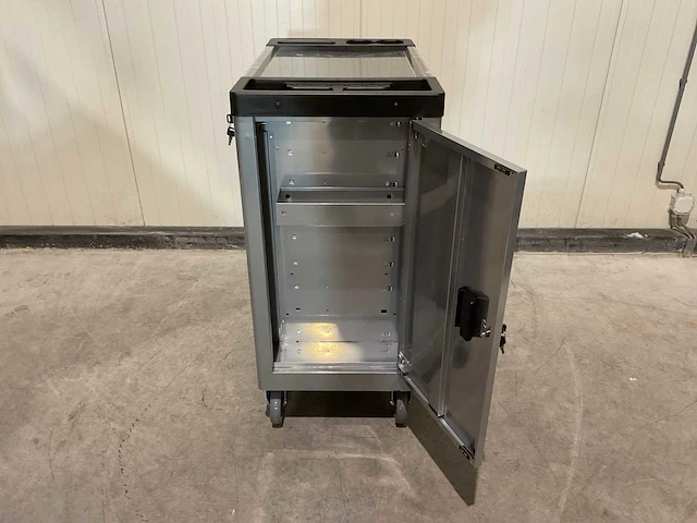 Ftools xxl 8/8 ft3007 gereedschapswagen - afbeelding 61 van  67