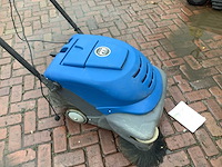 Fts genius 464 straatveegmachine - afbeelding 2 van  2