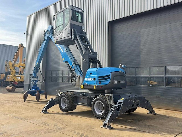 Fuchs - mhl250 - wheeled excavator - 2015 - afbeelding 16 van  30