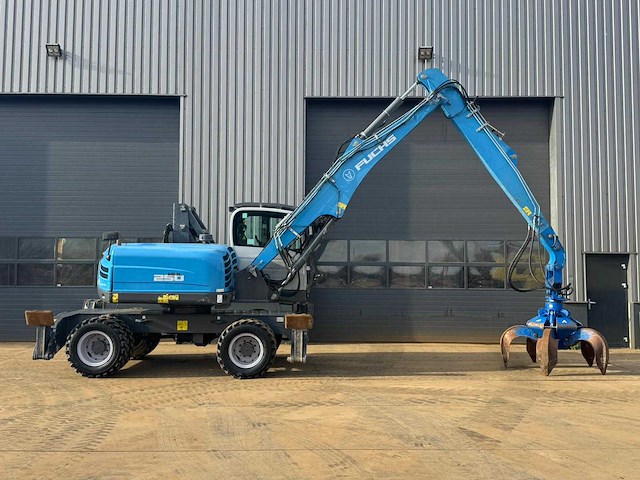 Fuchs - mhl250 - wheeled excavator - 2015 - afbeelding 20 van  30