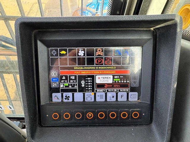 Fuchs - mhl250 - wheeled excavator - 2015 - afbeelding 24 van  30