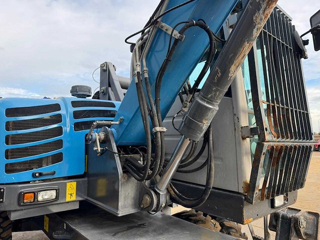 Fuchs - mhl250 - wheeled excavator - 2015 - afbeelding 28 van  30