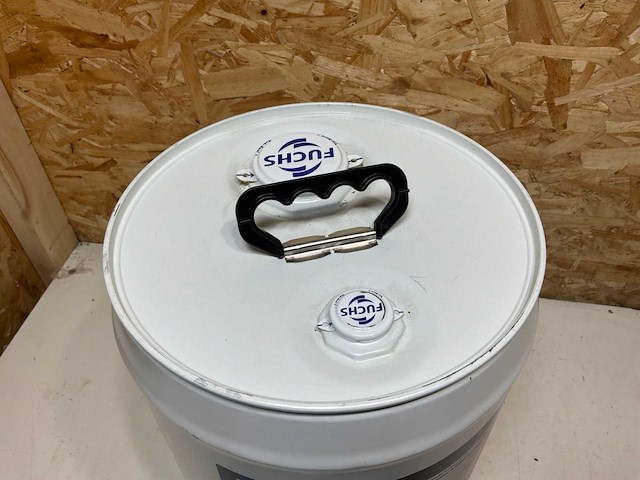 Fuchs cassida hf 46 synthetische hydrauliek olie 22l - afbeelding 2 van  2