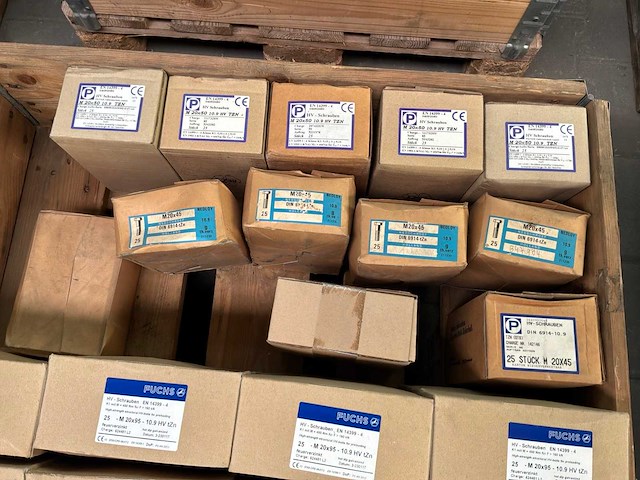 Fuchs partij m20 bouten (900x) - afbeelding 3 van  3