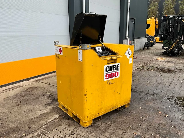 Fuel proof cube 900 diesel brandstoftank - afbeelding 2 van  6
