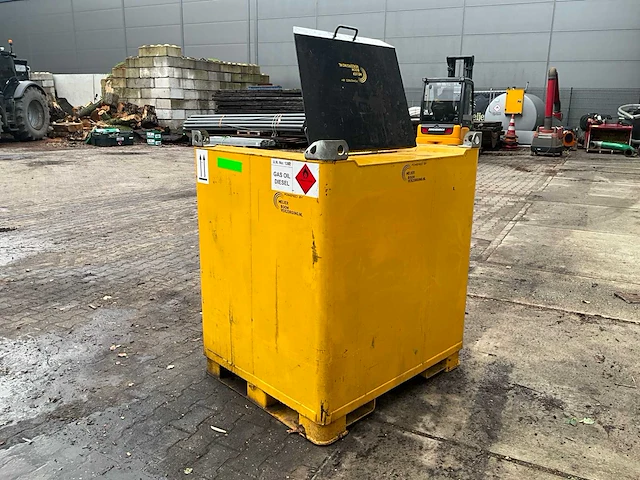 Fuel proof cube 900 diesel brandstoftank - afbeelding 3 van  6