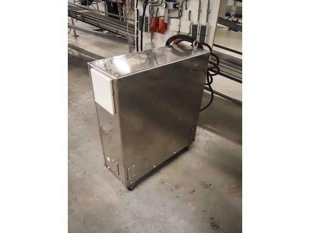 Fuij machinery co.,ltd. - afbeelding 19 van  27