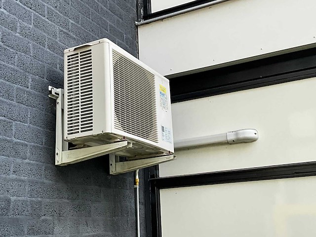 Fuji - airconditioning installatie - afbeelding 4 van  4