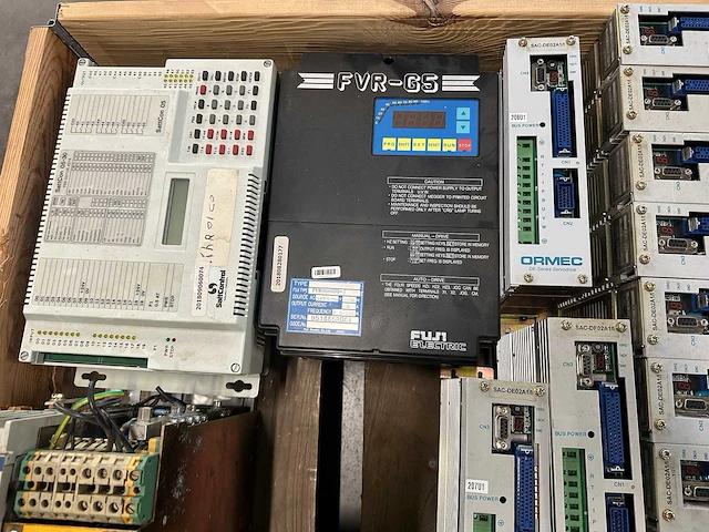 Fuji electric, socapel, sattcontrol en honeywell - partij industriële servo drives, dc-voedingen en besturingsmodules - afbeelding 10 van  10
