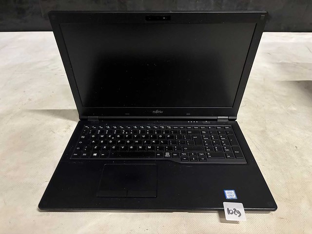 Fujitsu - laptop - afbeelding 1 van  3