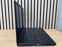 Fujitsu - lifebook e556 - i5 / 8gb / 128gb / 15,6'' laptop - afbeelding 5 van  8