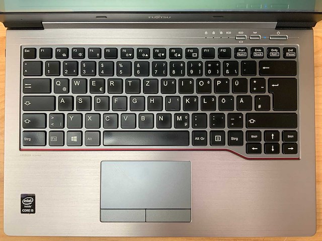 Fujitsu - lifebook u745 gen 5 - laptop - afbeelding 3 van  8