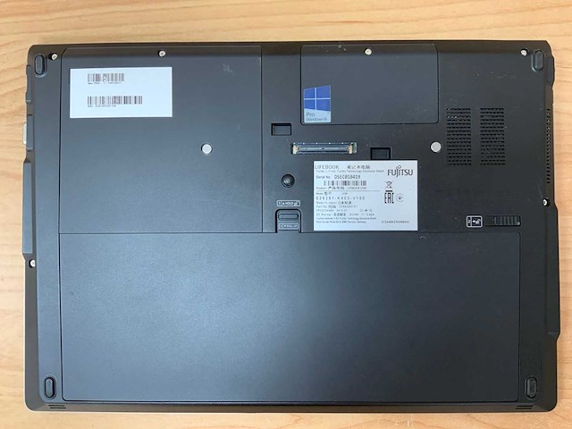 Fujitsu - lifebook u745 gen 5 - laptop - afbeelding 6 van  8
