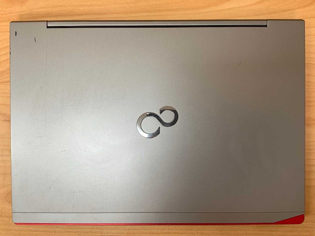 Fujitsu - lifebook u745 gen 5 - laptop - afbeelding 7 van  8