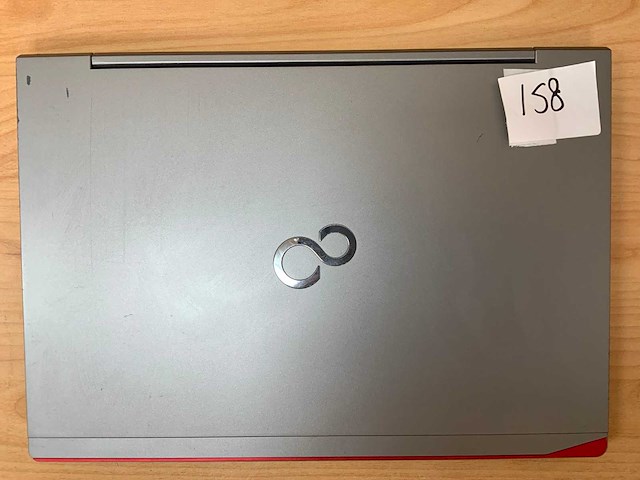 Fujitsu - lifebook u745 gen 5 - laptop - afbeelding 8 van  8