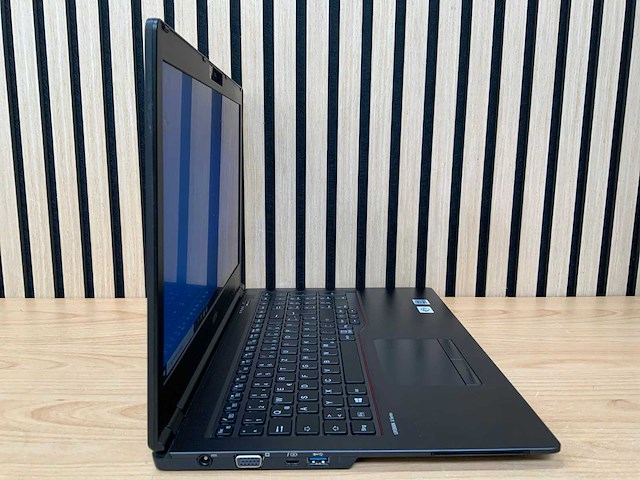 Fujitsu - lifebook u7510 gen 10 - laptop - afbeelding 5 van  8