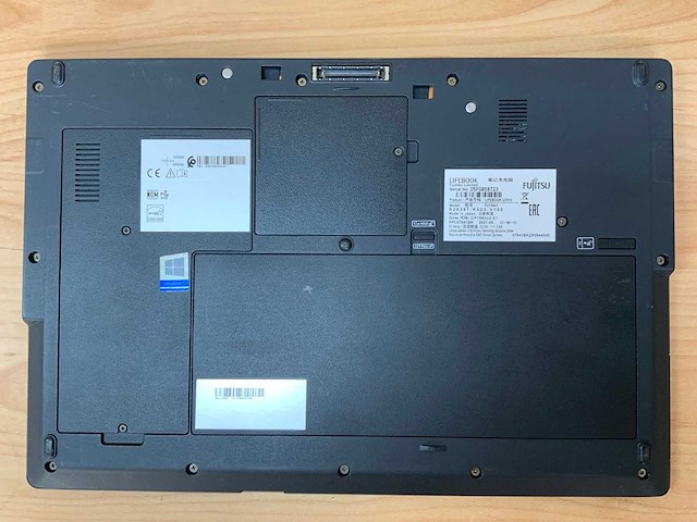 Fujitsu - lifebook u7510 gen 10 - laptop - afbeelding 6 van  8